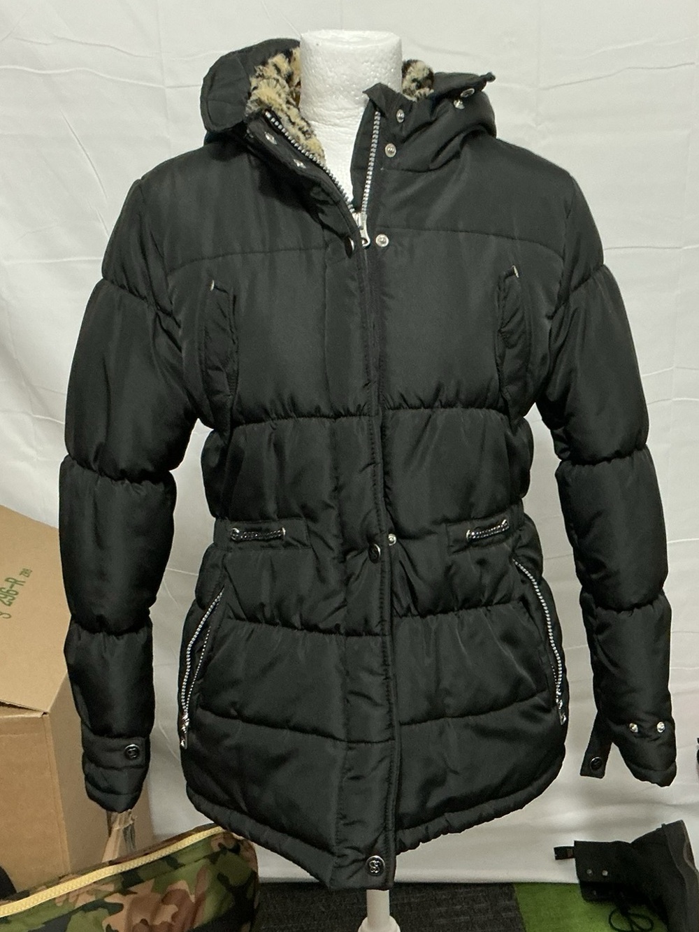 Girls Black Quilted Puffer Jacket with Faux-Fur Trimmed Hood